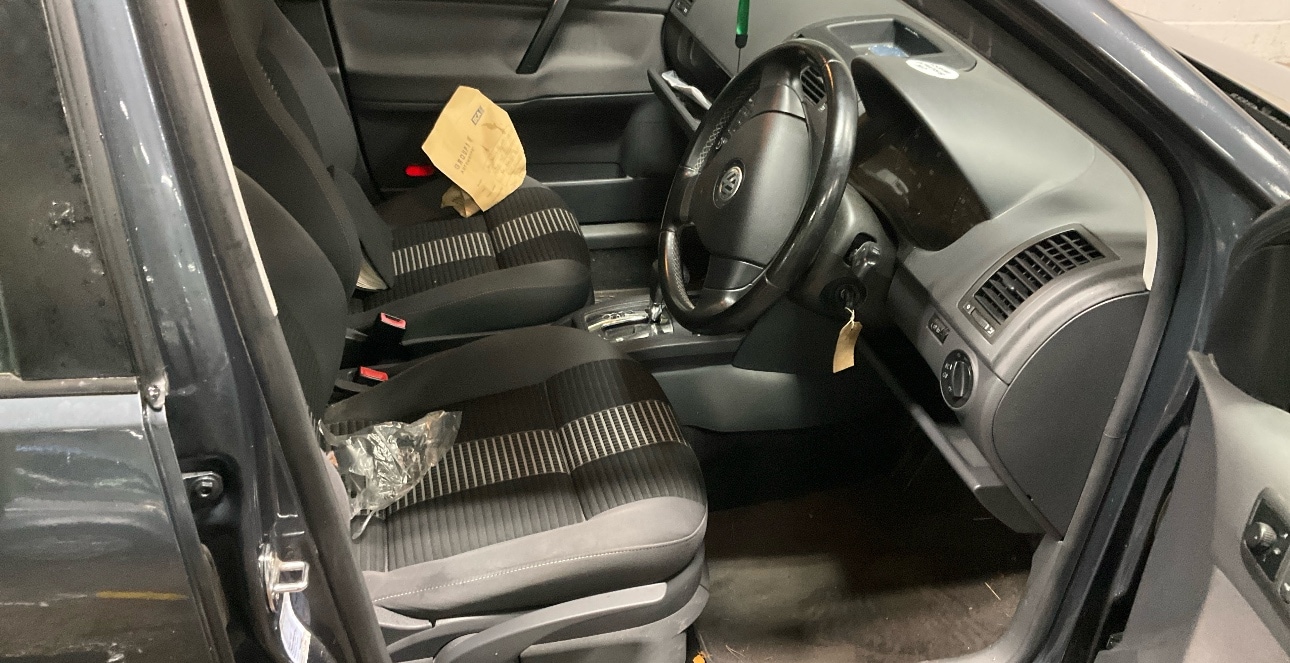 Used Volkswagen Polo 2008 for sale - 77147762: Photo 2