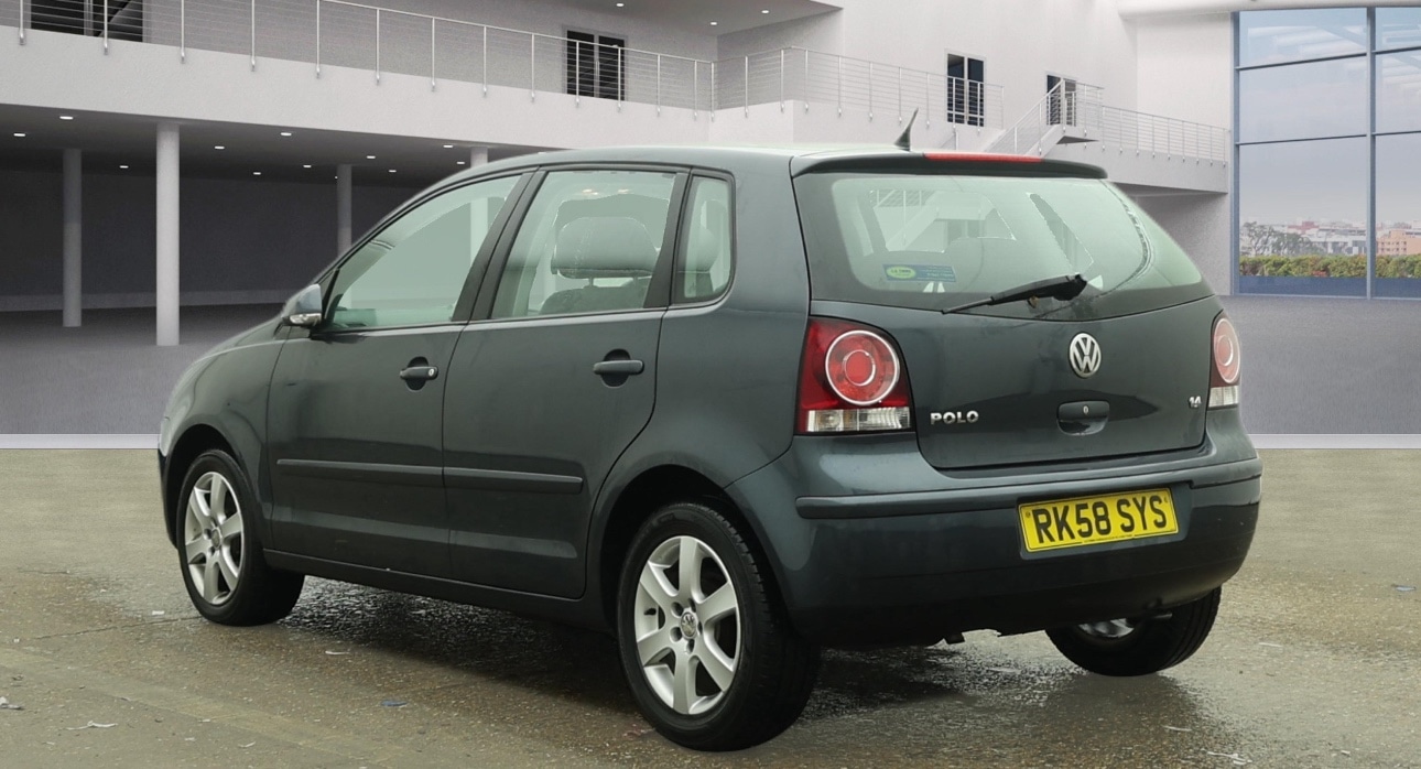 Used Volkswagen Polo 2008 for sale - 77147762: Photo 9