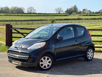 Used Peugeot 107 2010 for sale - 78347123: Photo