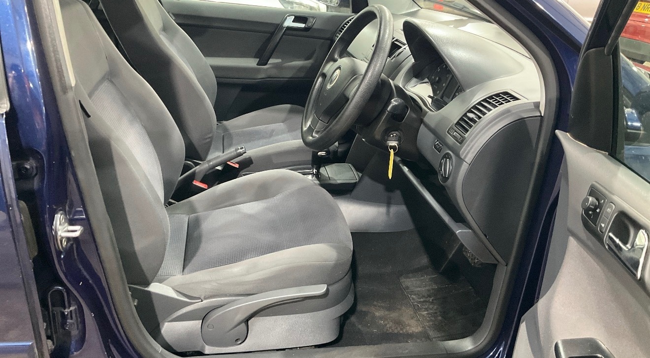 Used Volkswagen Polo 2006 for sale - 77148174: Photo 4