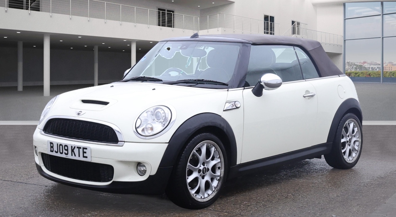 Used MINI Convertible 2009 for sale - 76577763: Photo 1