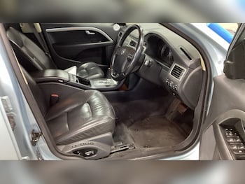 Used Volvo V70 2008 for sale - 77210058: Photo