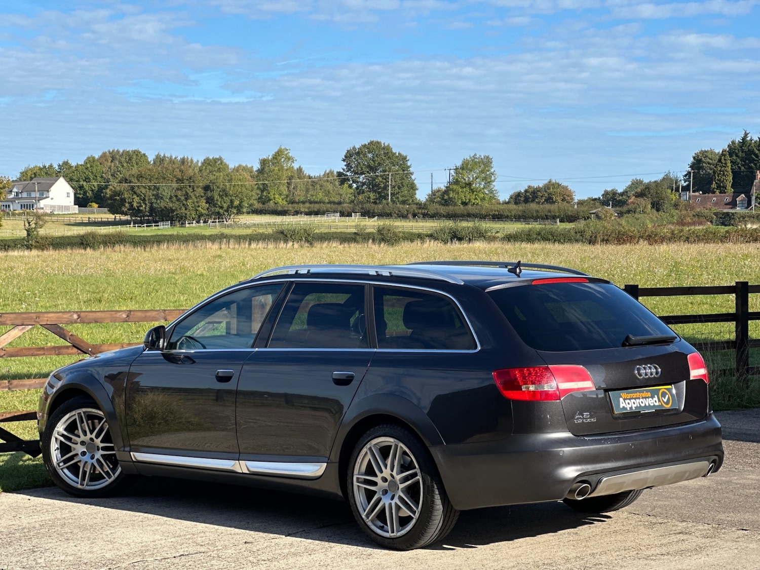 Used Audi A6 Allroad 2011 for sale - 76028345: Photo 8