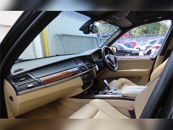 Used BMW X5 2008 for sale - 79444632: Photo