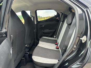 Used Toyota AYGO 2018 for sale - 79253660: Photo