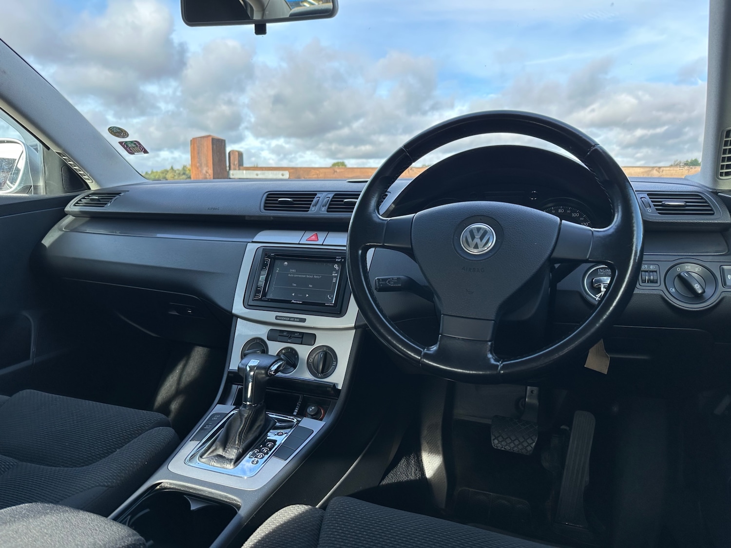Used Volkswagen Passat 2006 for sale - 76193324: Photo 6