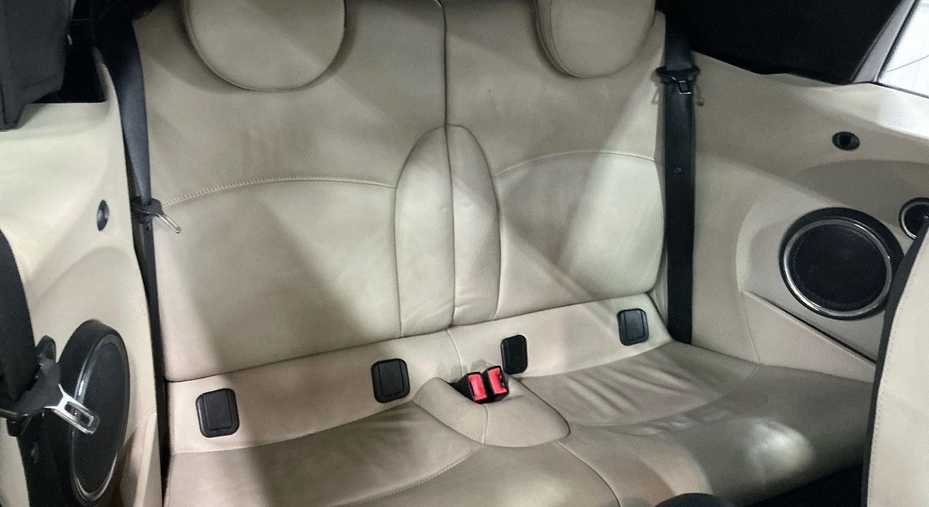 Used MINI Convertible 2011 for sale - 78121233: Photo 3