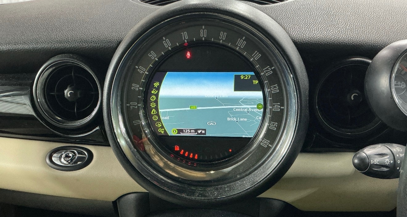 Used MINI Convertible 2011 for sale - 78121233: Photo 4