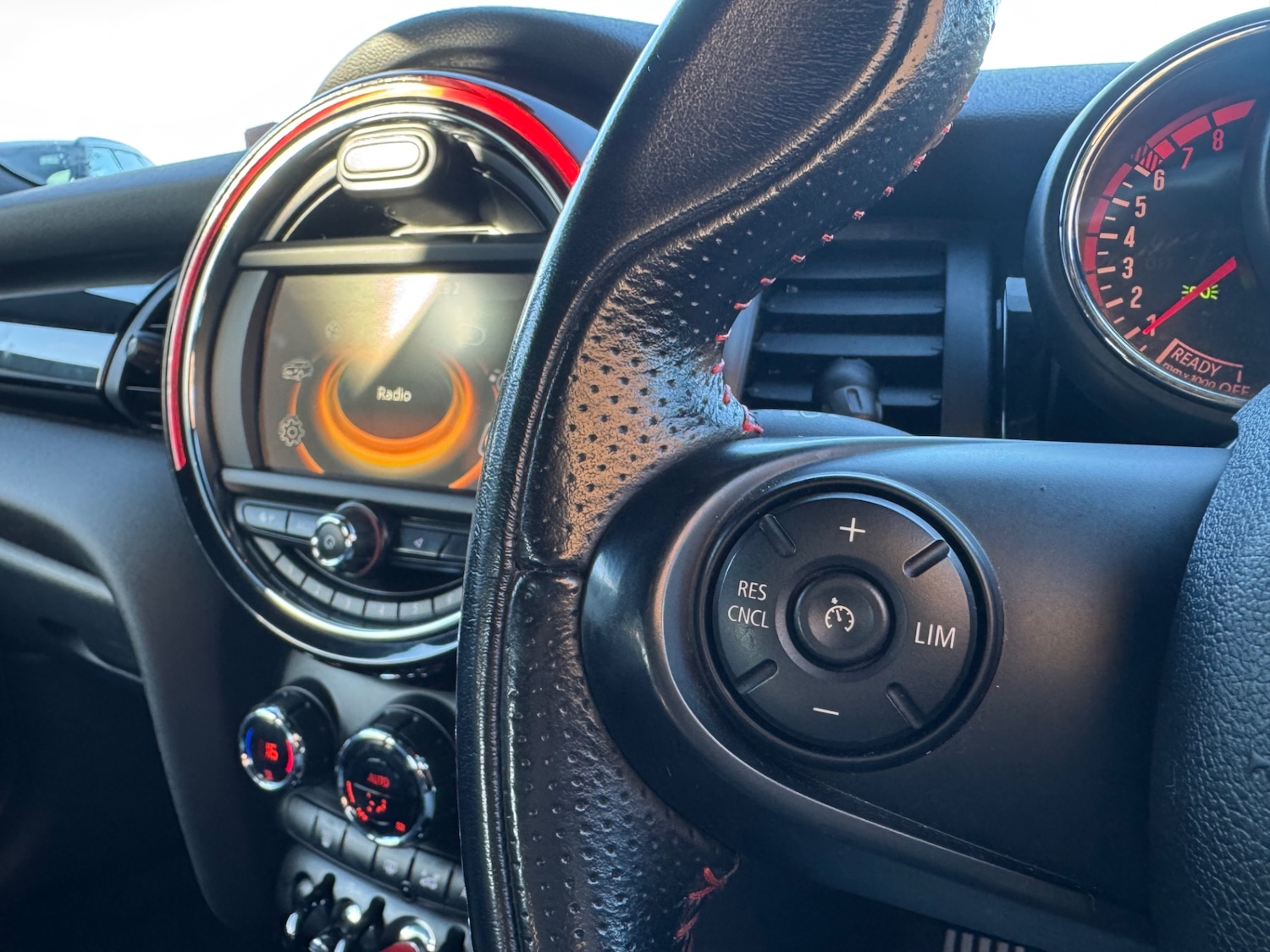 Used MINI Hatch 2015 for sale - 76693484: Photo 12