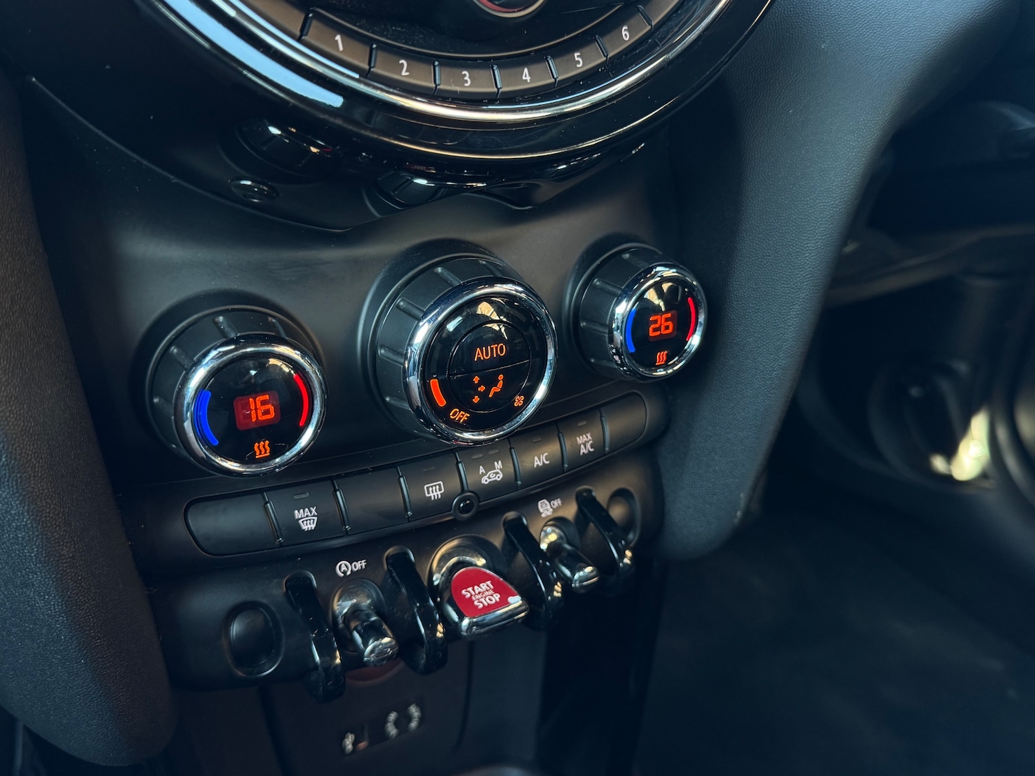 Used MINI Hatch 2015 for sale - 76693484: Photo 8