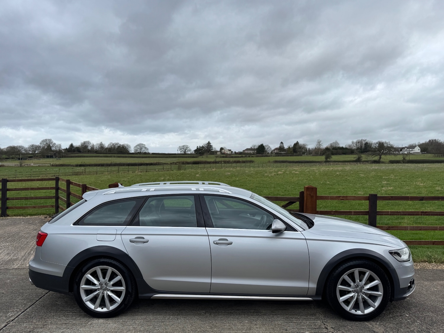 Used Audi A6 Allroad 2012 for sale - 77640181: Photo 23
