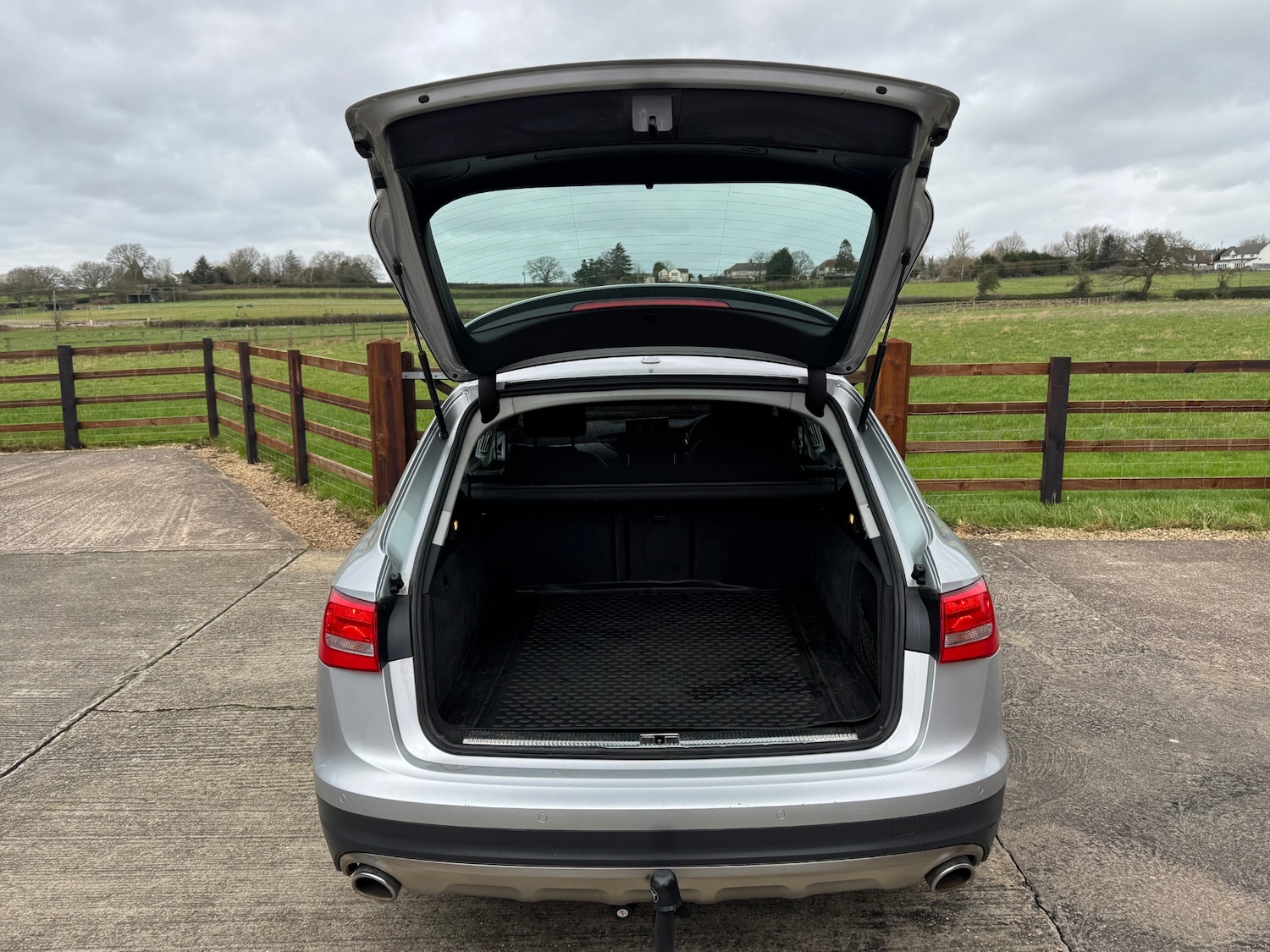 Used Audi A6 Allroad 2012 for sale - 77640181: Photo 26