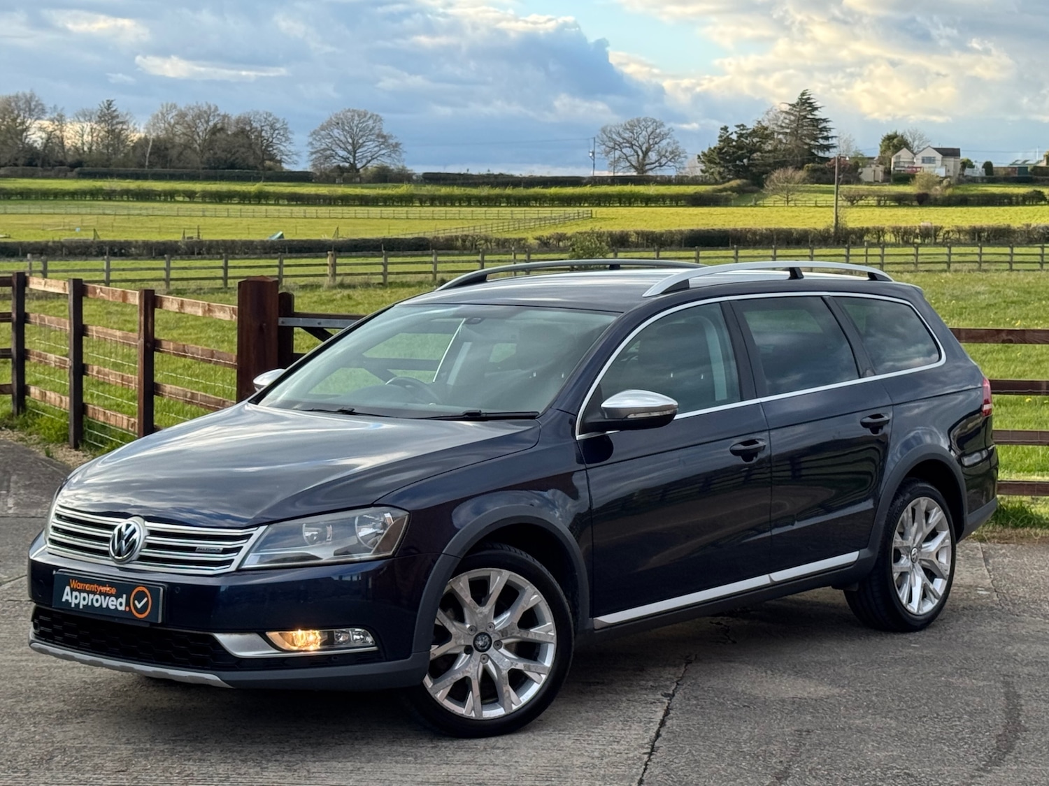 Used Volkswagen Passat 2012 for sale - 78085700: Photo 1