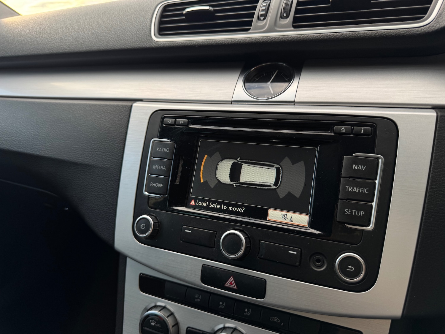 Used Volkswagen Passat 2012 for sale - 78085700: Photo 16