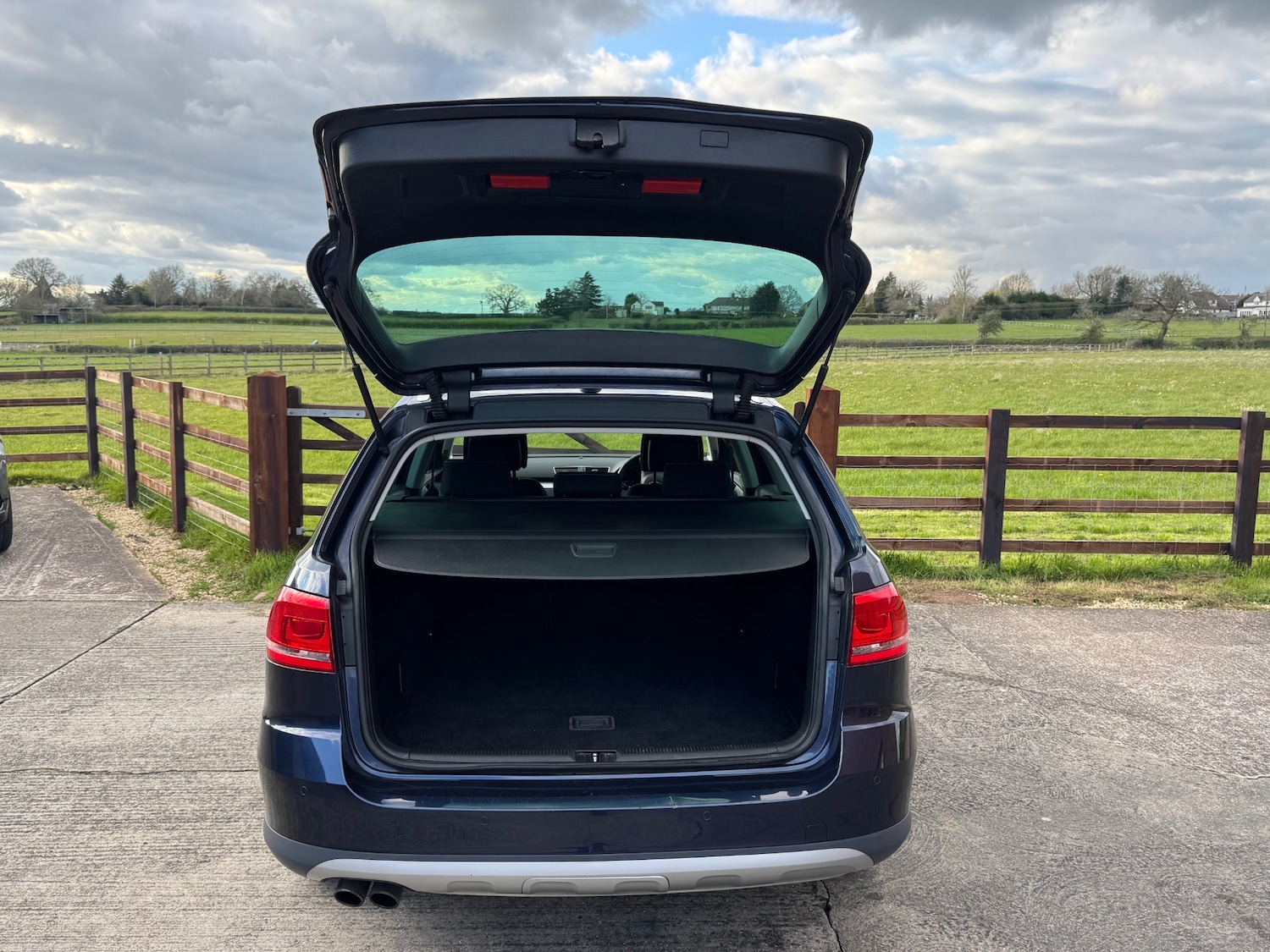 Used Volkswagen Passat 2012 for sale - 78085700: Photo 27