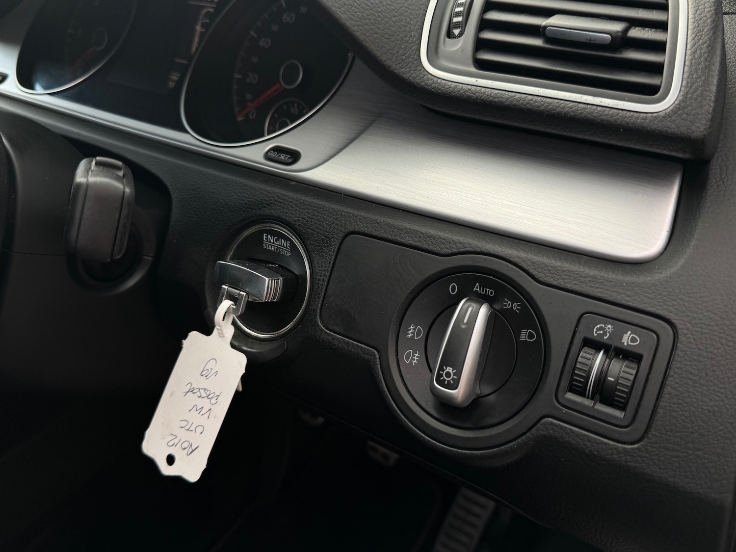 Used Volkswagen Passat 2012 for sale - 78085700: Photo 8