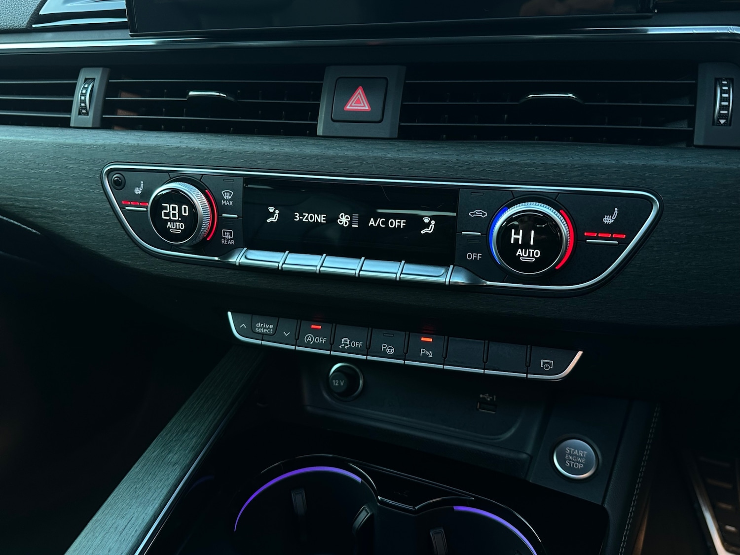 Used Audi A4 2021 for sale - 76796708: Photo 11