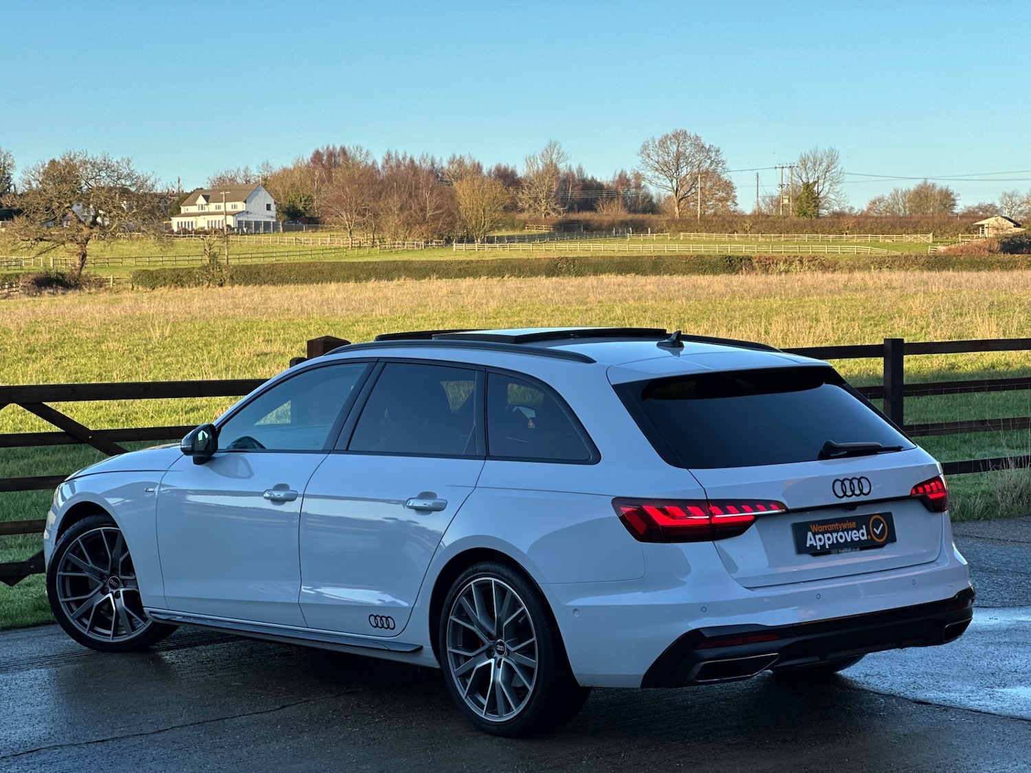 Used Audi A4 2021 for sale - 76796708: Photo 9