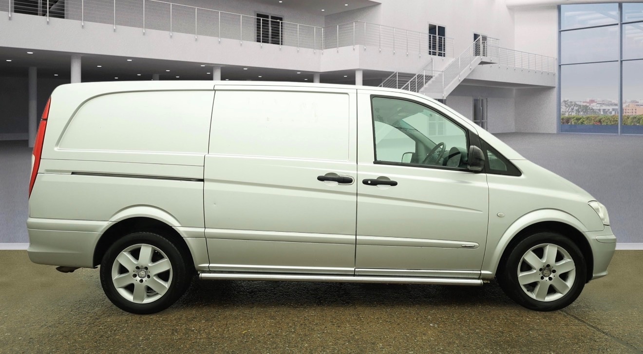 Used Mercedes-Benz Vito 2012 for sale - 77277647: Photo 4