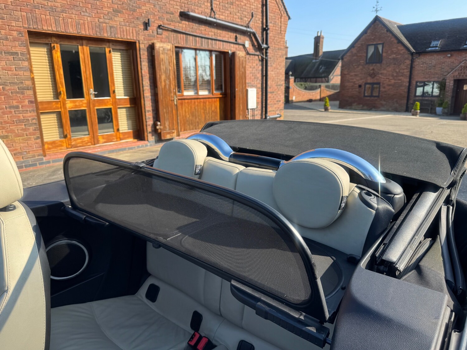 Used MINI Convertible 2013 for sale - 77744339: Photo 8