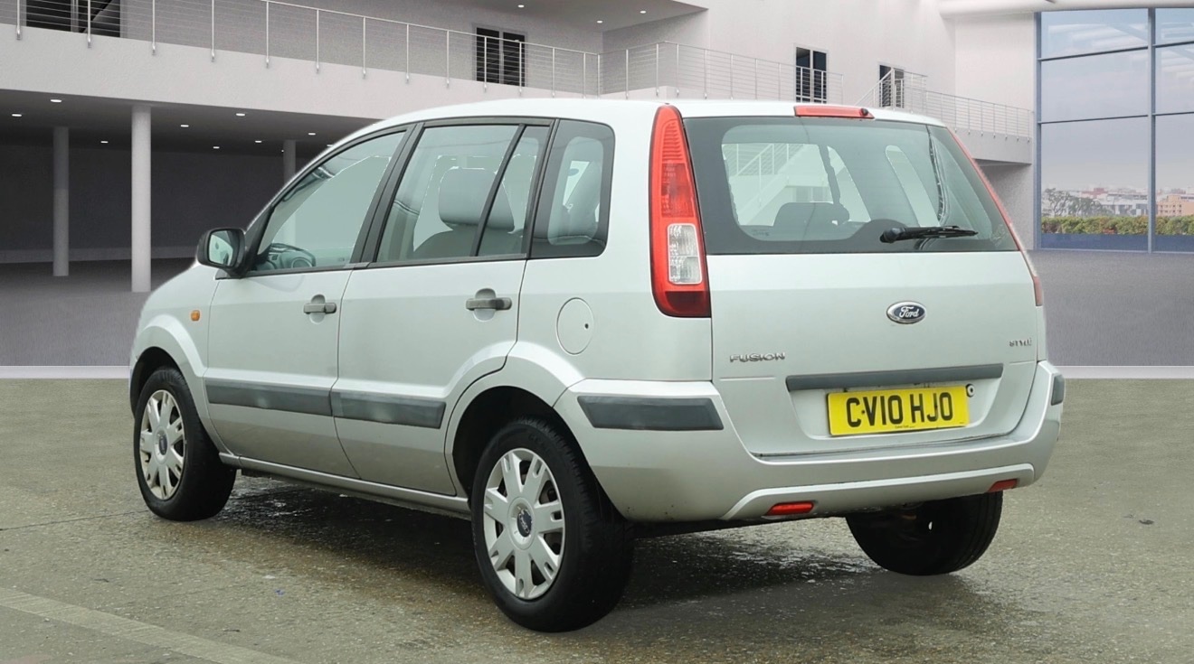 Used Ford Fusion 2010 for sale - 78004326: Photo 6