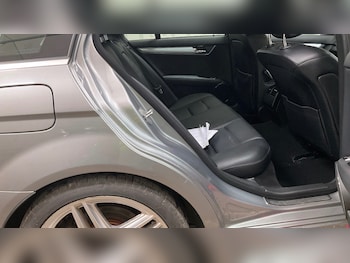 Used Mercedes-Benz C Class 2010 for sale - 77996662: Photo