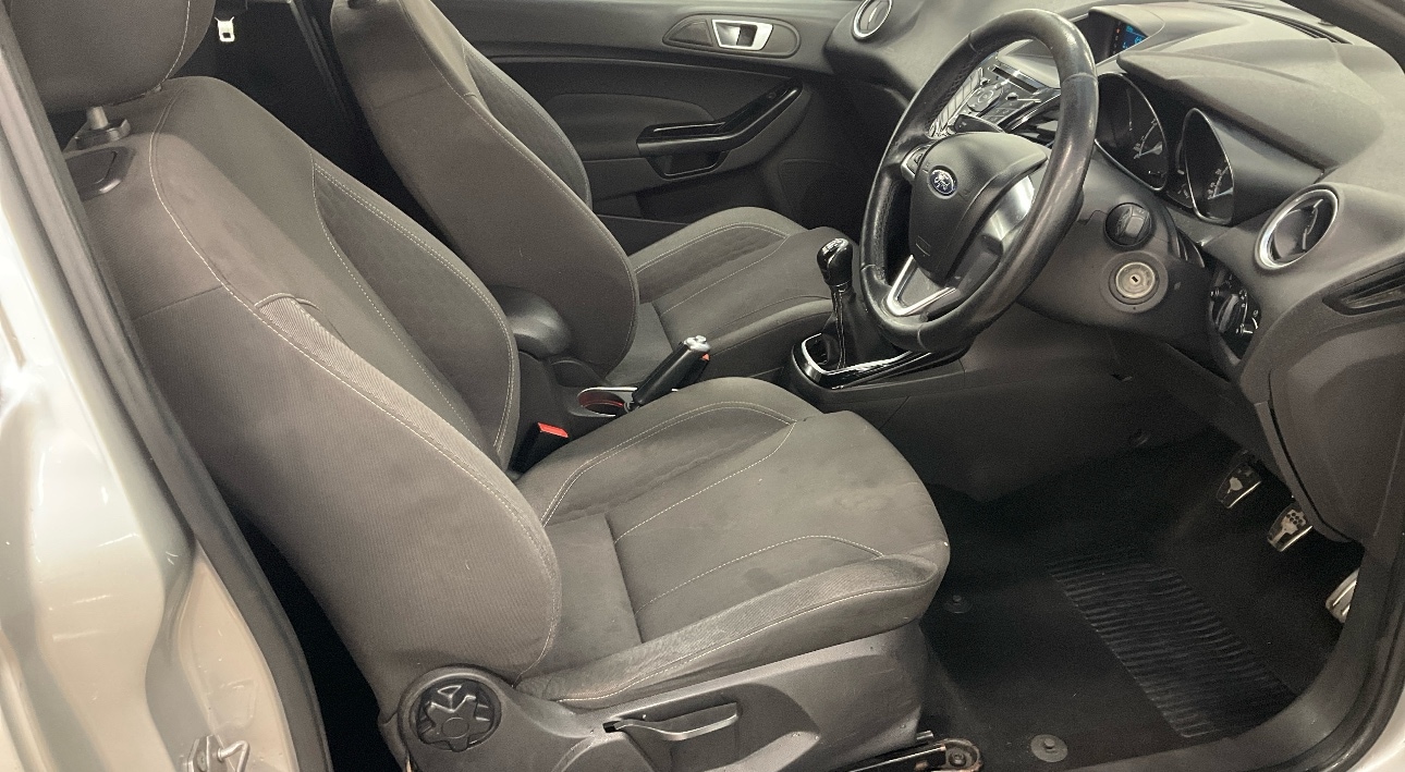 Used Ford Fiesta 2015 for sale - 77165261: Photo 2