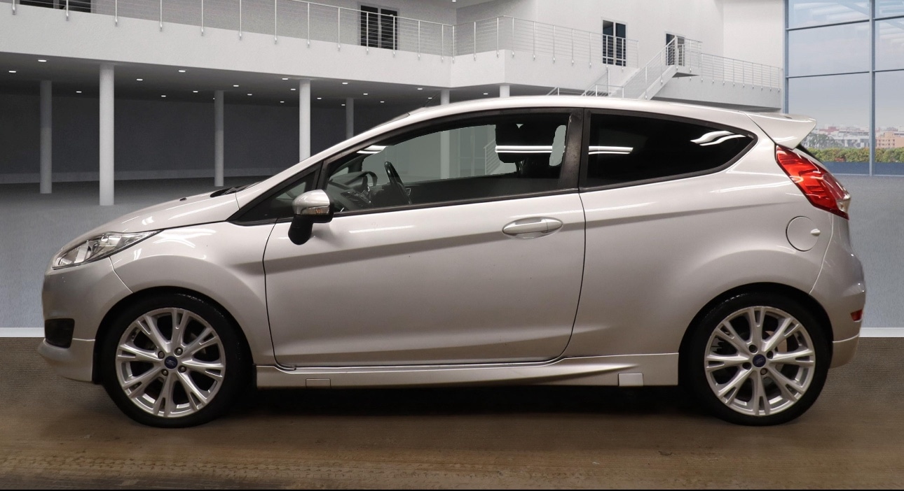 Used Ford Fiesta 2015 for sale - 77165261: Photo 4