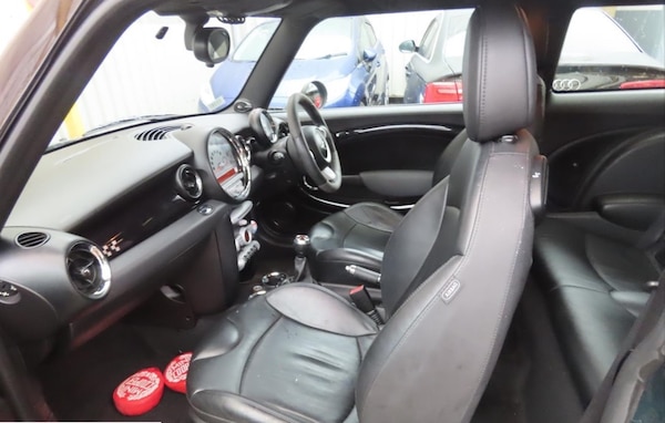 Used MINI Hatch 2009 for sale - 76274272: Photo 2