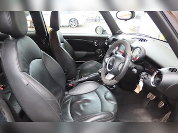 Used MINI Hatch 2009 for sale - 76274272: Photo 4