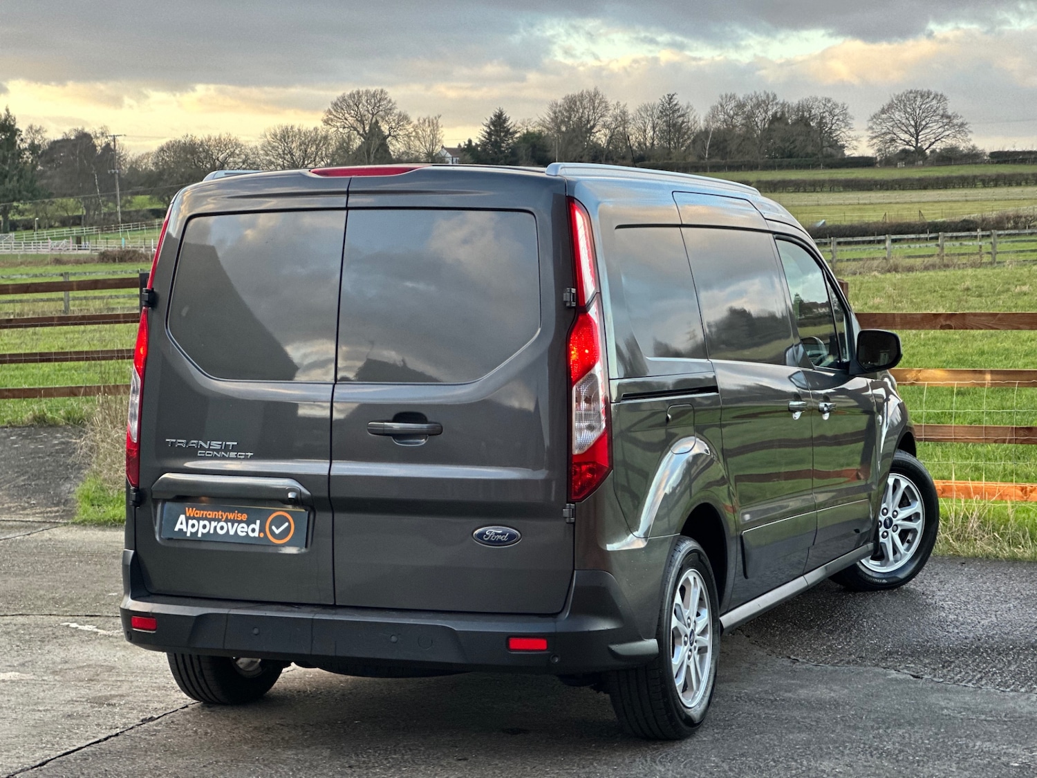 Used Ford Transit Connect 2019 for sale - 77129680: Photo 4