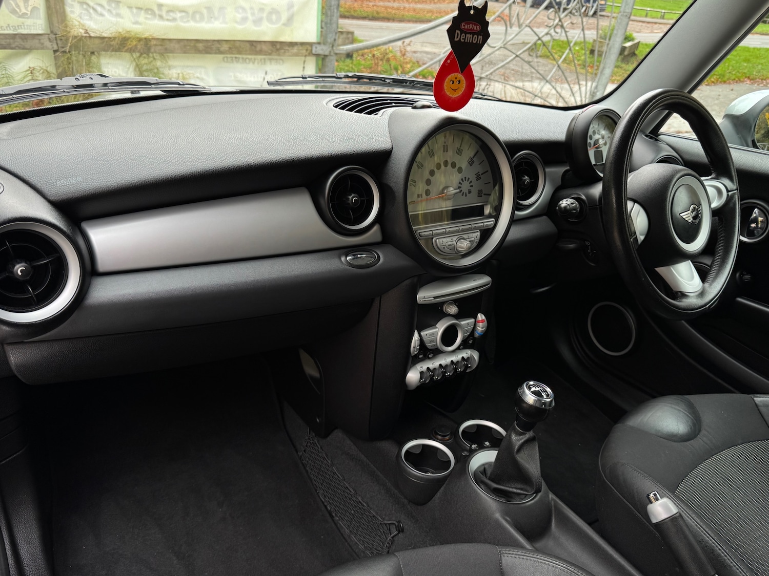 Used MINI Hatch 2009 for sale - 76494149: Photo 4