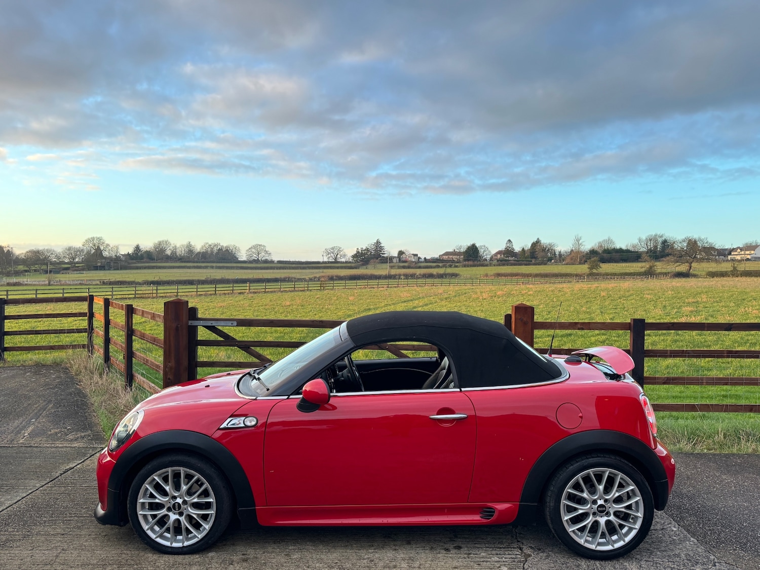 Used MINI Roadster 2015 for sale - 77354077: Photo 18