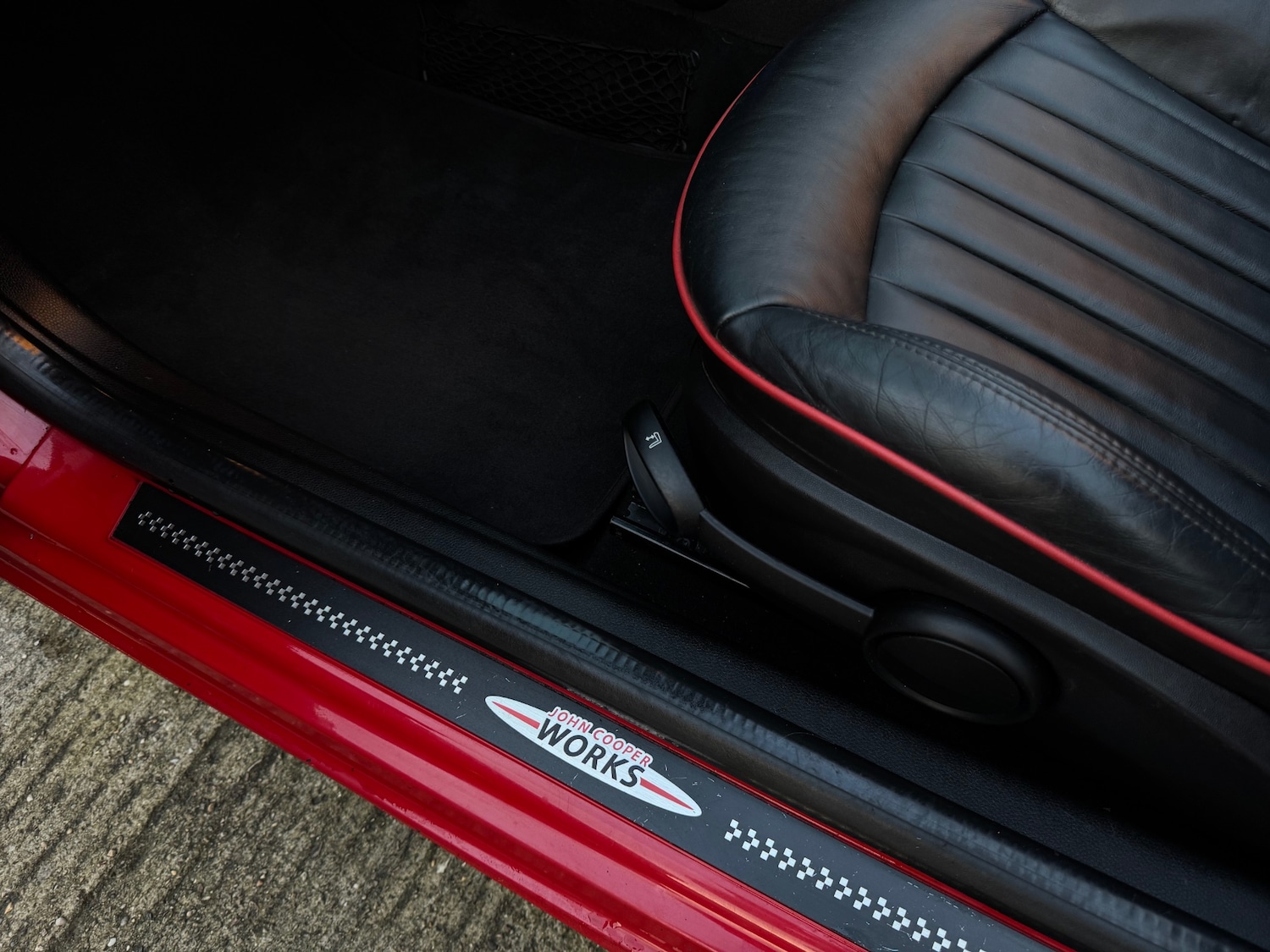 Used MINI Roadster 2015 for sale - 77354077: Photo 4