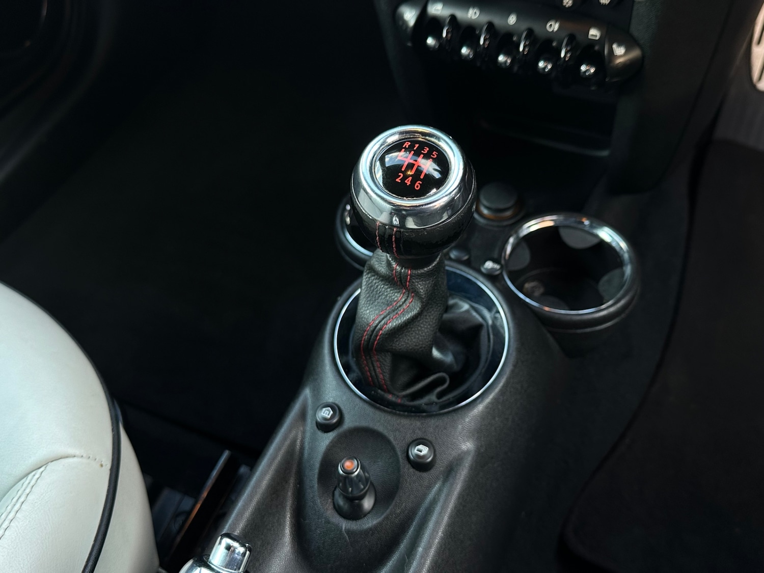 Used MINI Coupe 2011 for sale - 77248823: Photo 10