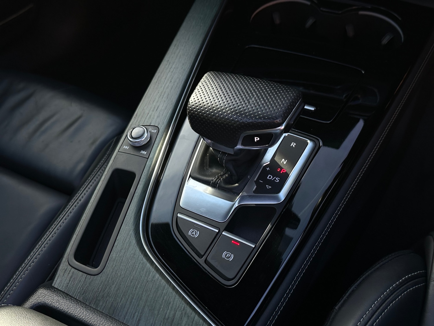 Used Audi A4 2021 for sale - 78161933: Photo 8