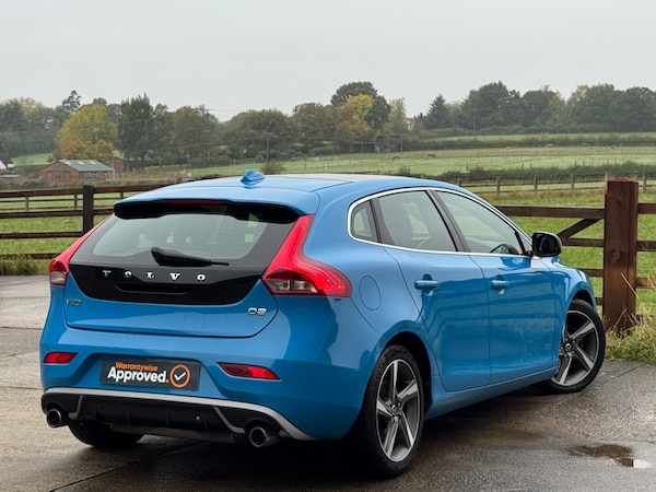 Used Volvo V40 2014 for sale - 76268670: Photo 19