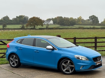 Volvo - V40