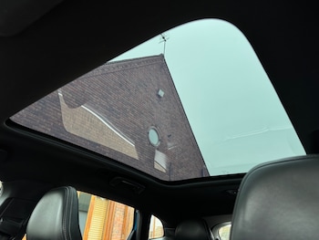 Used Volvo V40 2014 for sale - 76268670: Photo 3