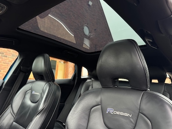 Used Volvo V40 2014 for sale - 76268670: Photo 4