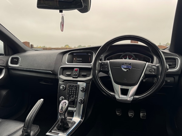 Used Volvo V40 2014 for sale - 76268670: Photo 9
