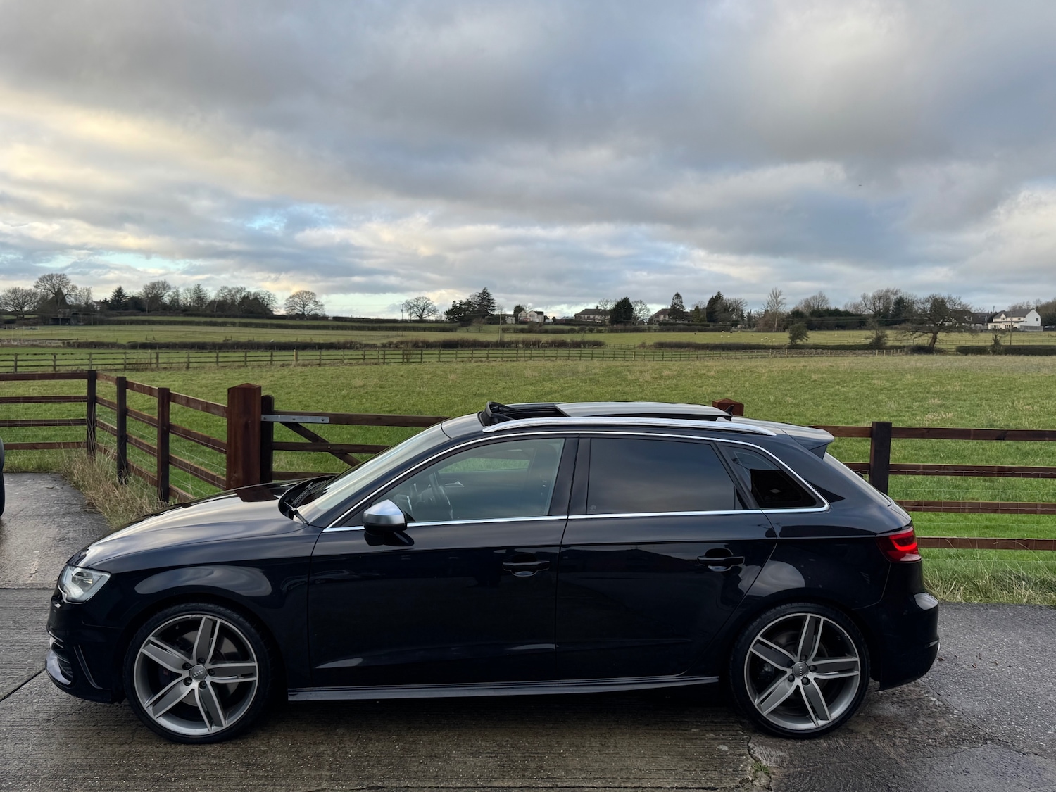 Used Audi A3 2014 for sale - 77237236: Photo 22