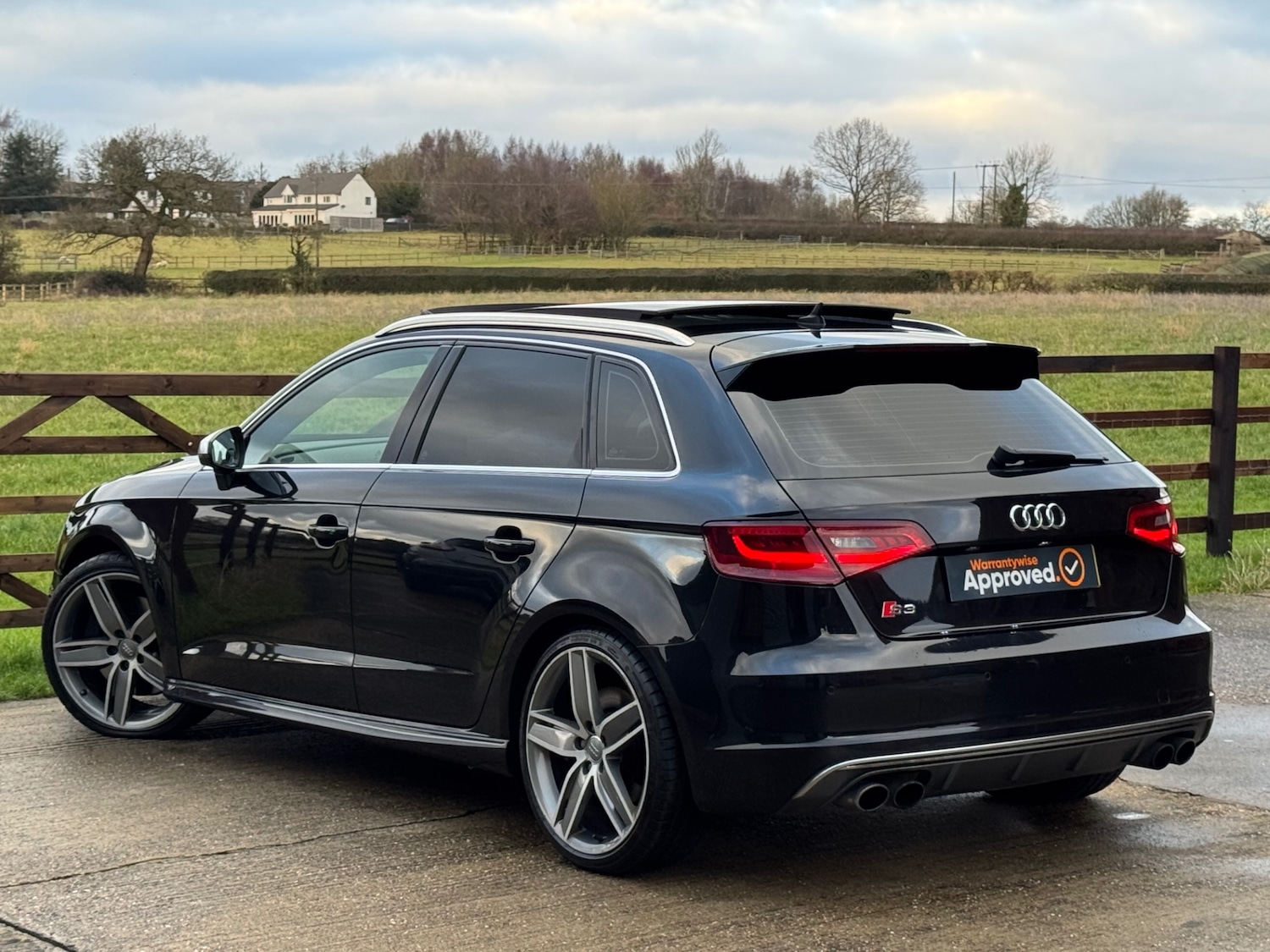 Used Audi A3 2014 for sale - 77237236: Photo 23