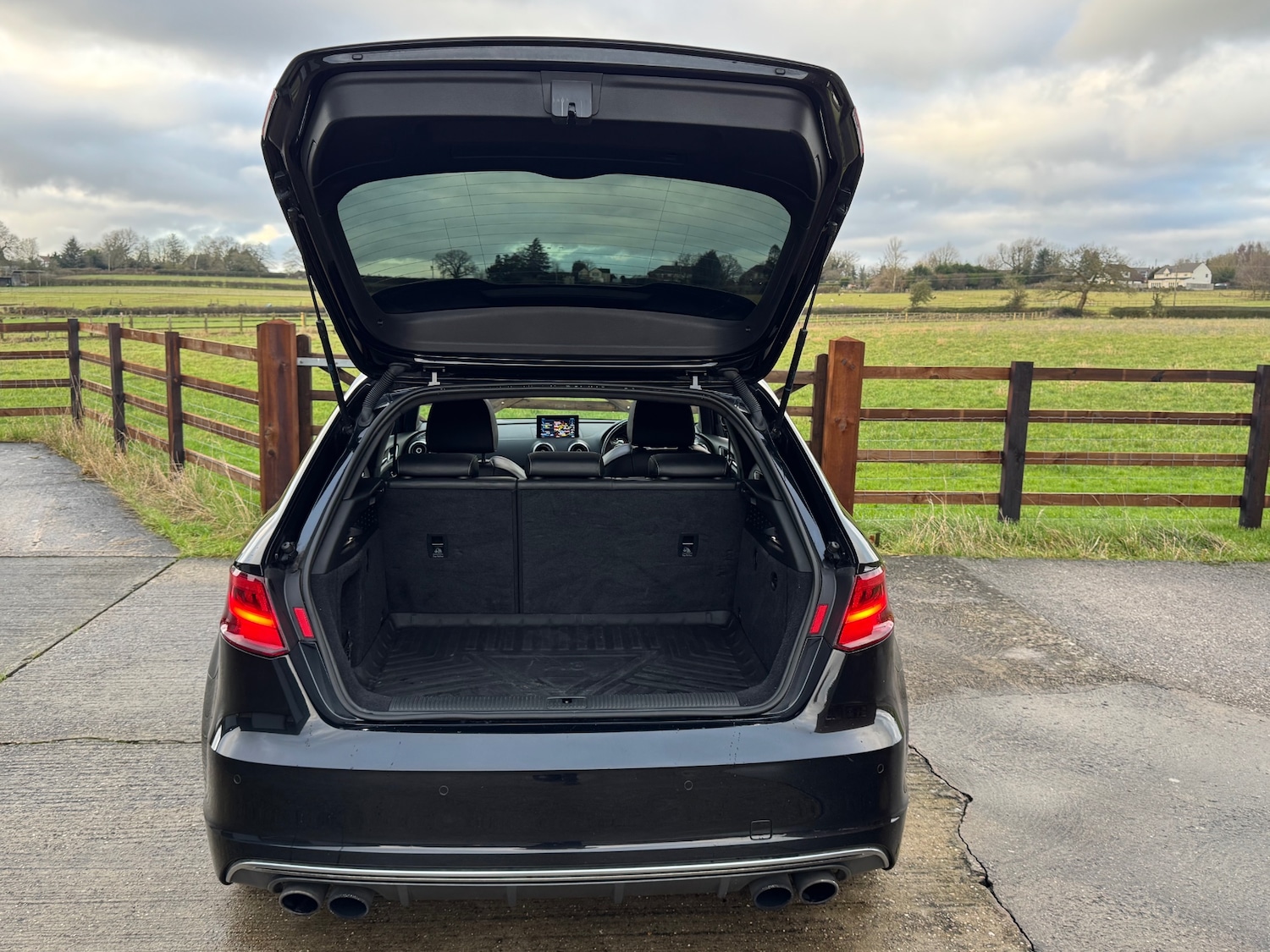 Used Audi A3 2014 for sale - 77237236: Photo 25