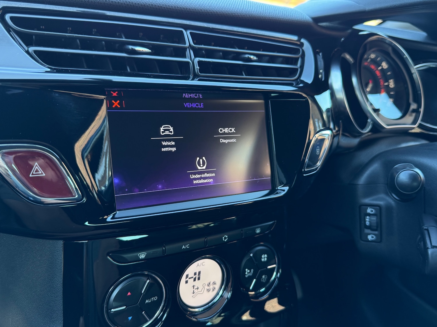 Used DS Automobiles DS 3 2015 for sale - 77931730: Photo 13