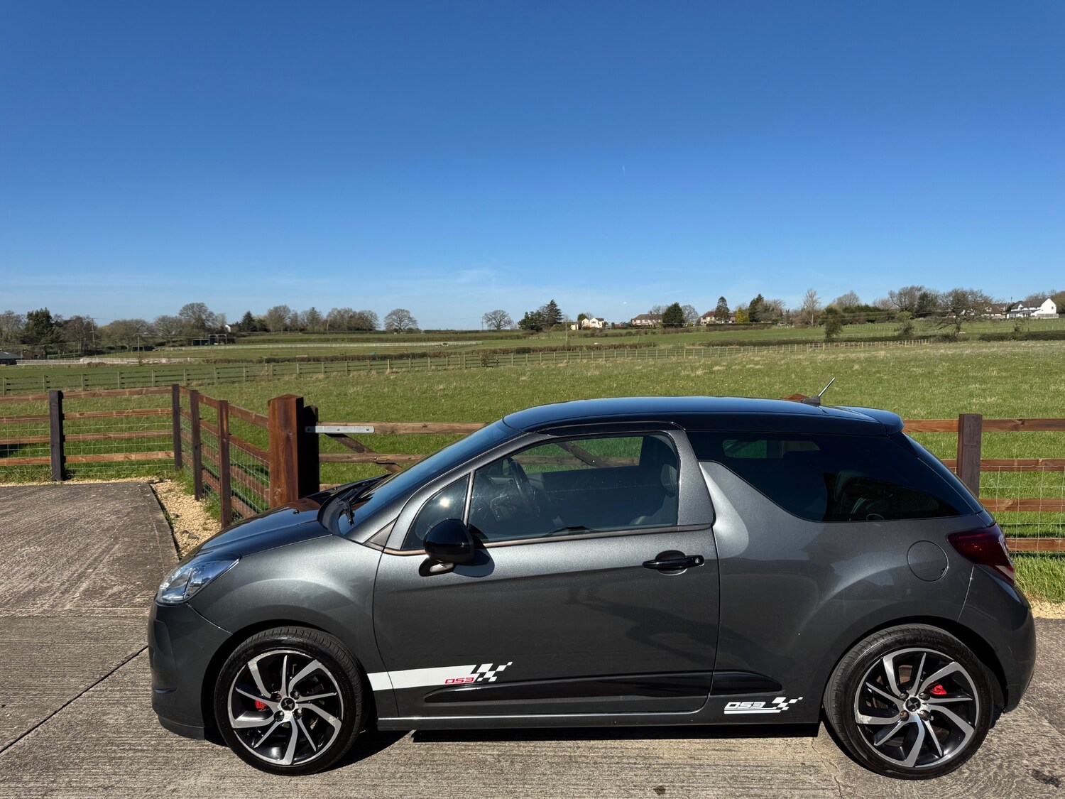 Used DS Automobiles DS 3 2015 for sale - 77931730: Photo 25