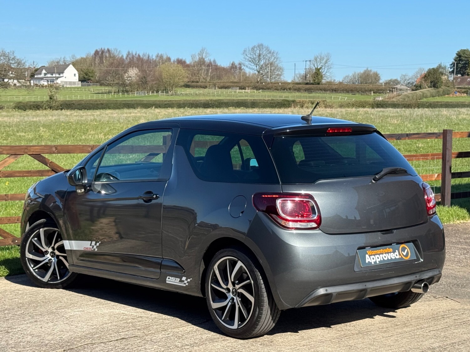 Used DS Automobiles DS 3 2015 for sale - 77931730: Photo 26