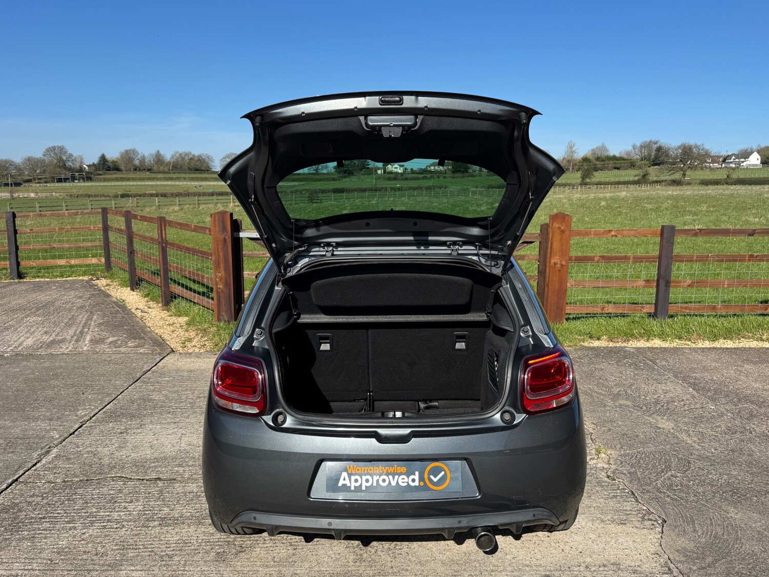 Used DS Automobiles DS 3 2015 for sale - 77931730: Photo 28