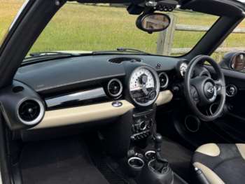 Used MINI Convertible 2014 for sale - 74897124: Photo