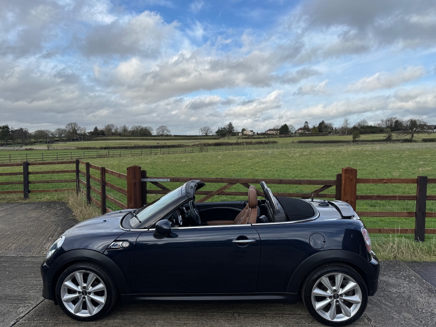 Used MINI Roadster 2012 for sale - 77261477: Photo 12